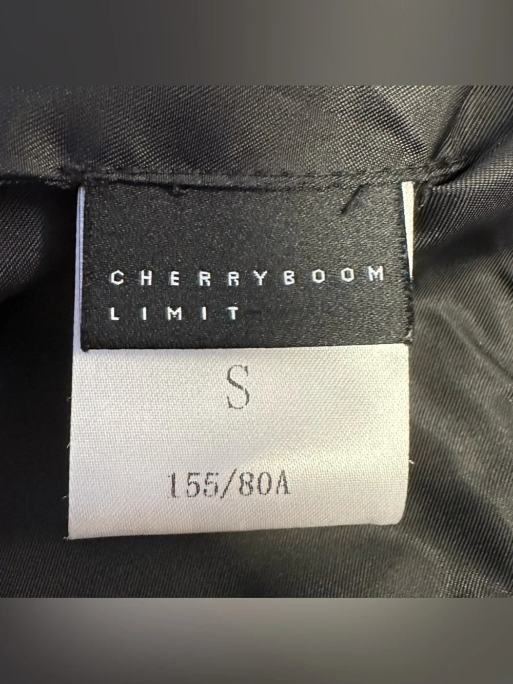 Cherry Boom Limit Oversized Blazer (155/80A=0/2US)